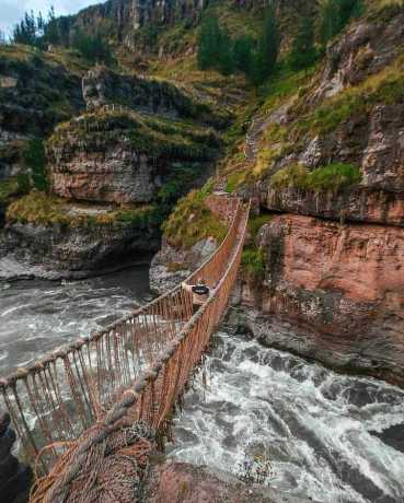 Puente Q'eswachaka